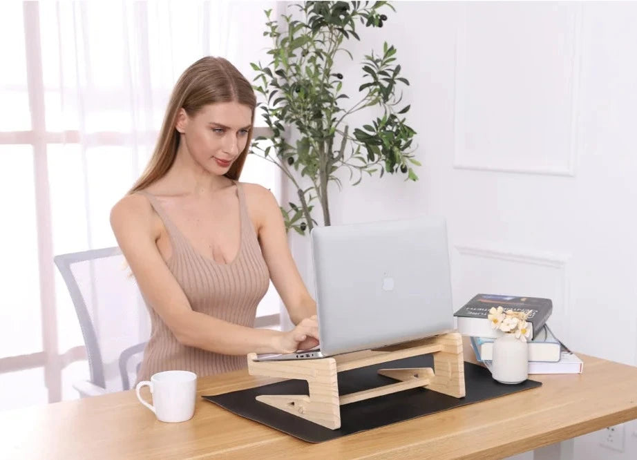 CASA TATTICA - SUPPORTO "ECODESK" PER PC IN LEGNO